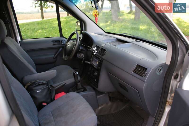 Мінівен Ford Tourneo Connect 2006 в Заставній