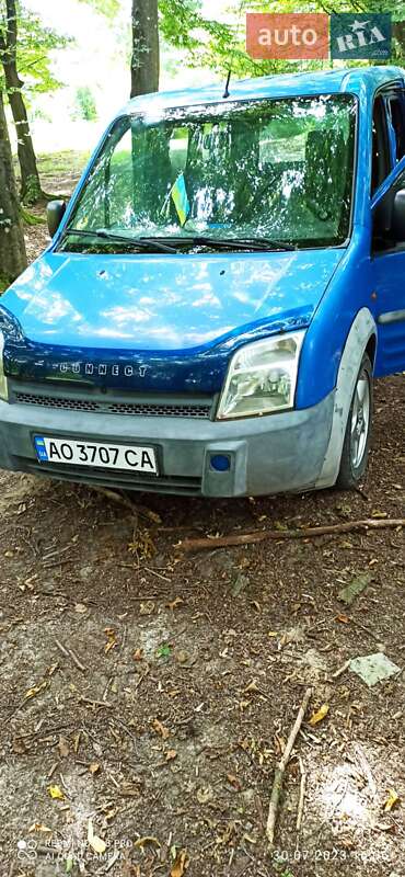 Минивэн Ford Tourneo Connect 2003 в Виноградове