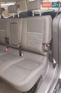 Минивэн Ford Tourneo Connect 2017 в 