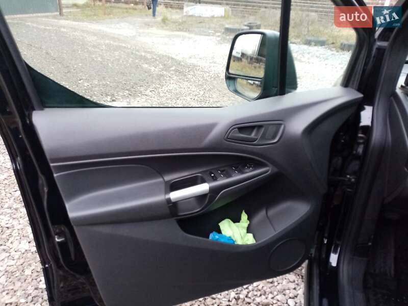 Микровэн Ford Tourneo Connect 2014 в Львове