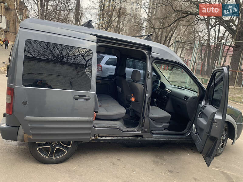 Минивэн Ford Tourneo Connect 2008 в Киеве фото 11 Минивэн Ford Tourneo Connect 2008 в Киеве
