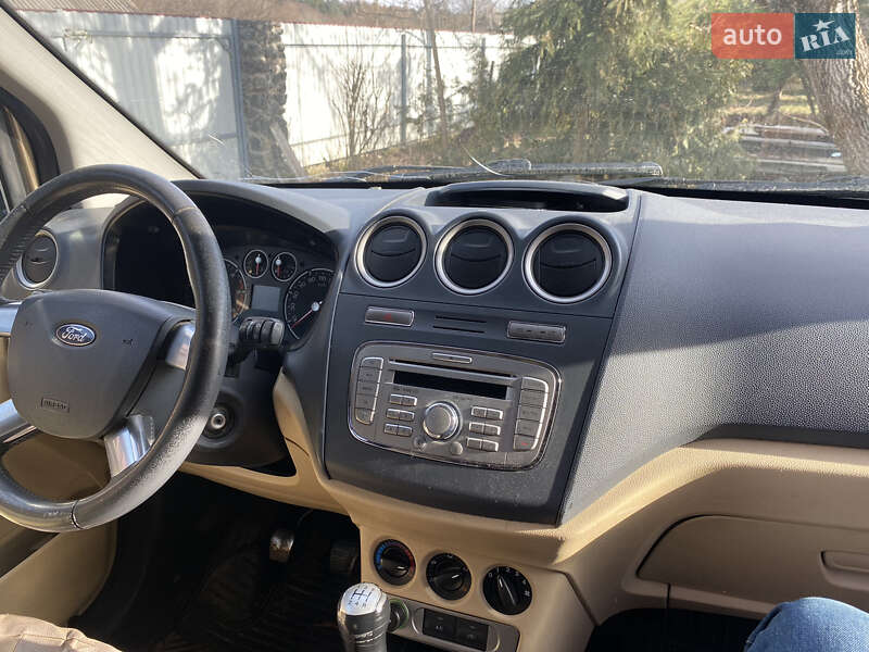 Минивэн Ford Tourneo Connect 2012 в Хмельницком