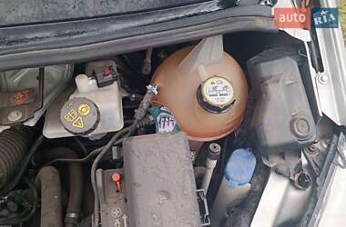 Минивэн Ford Tourneo Connect 2013 в 