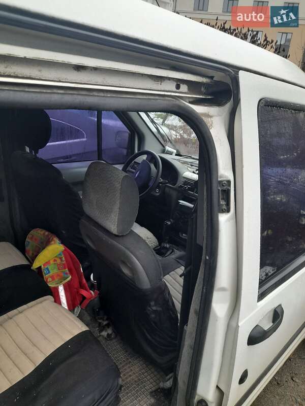 Мінівен Ford Tourneo Connect 2005 в Києві фото 5 Мінівен Ford Tourneo Connect 2005 в Києві