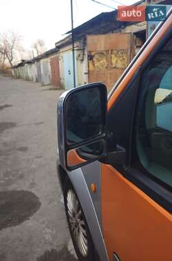 Минивэн Ford Tourneo Connect 2003 в 