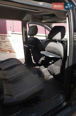 Минивэн Ford Tourneo Connect 2014 в 