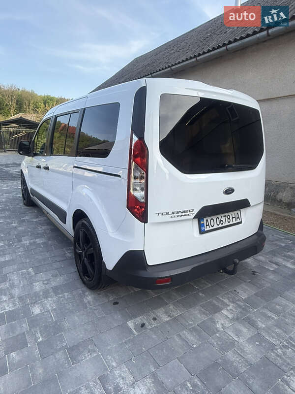 Минивэн Ford Tourneo Connect 2016 в Мукачево фото 5 Минивэн Ford Tourneo Connect 2016 в Мукачево