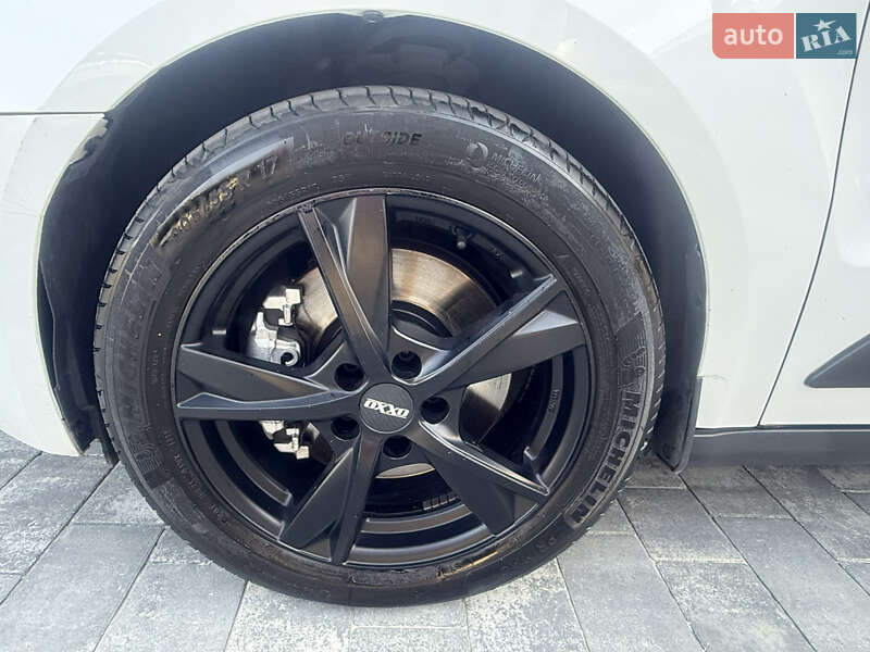 Минивэн Ford Tourneo Connect 2016 в Мукачево фото 16 Минивэн Ford Tourneo Connect 2016 в Мукачево