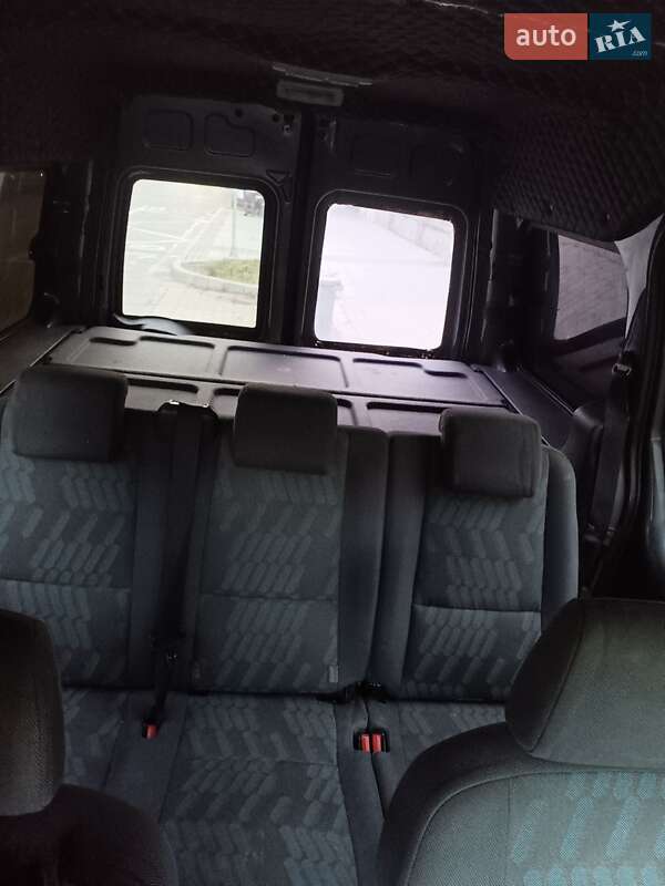 Минивэн Ford Tourneo Connect 2008 в Городенке