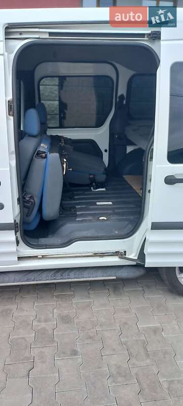 Минивэн Ford Tourneo Connect 2012 в Луцке