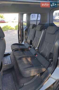 Минивэн Ford Tourneo Connect 2016 в 