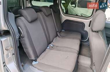 Минивэн Ford Tourneo Connect 2012 в 