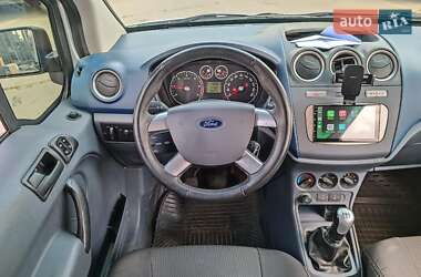 Минивэн Ford Tourneo Connect 2012 в 