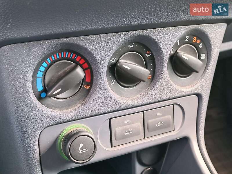 Минивэн Ford Tourneo Connect 2012 в Харькове