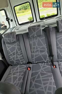 Минивэн Ford Tourneo Connect 2011 в 