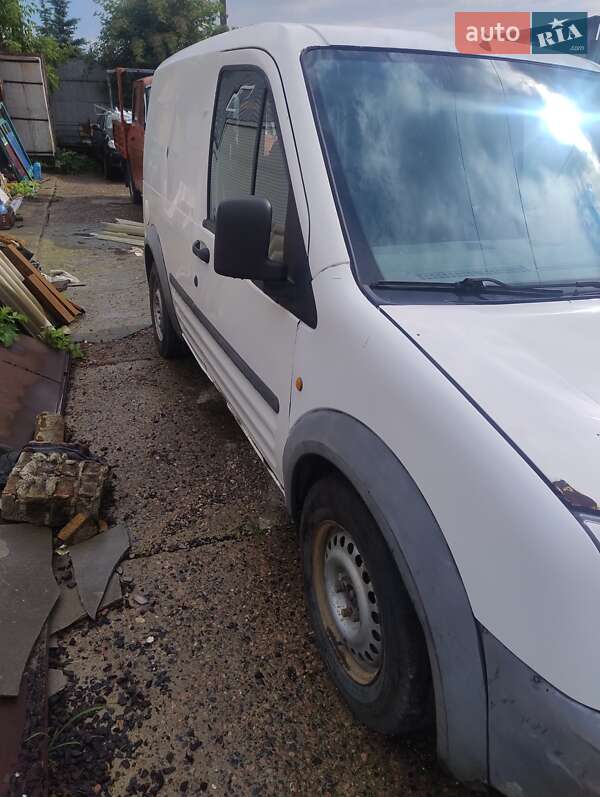 Вантажний фургон Ford Tourneo Connect 2006 в Луцьку