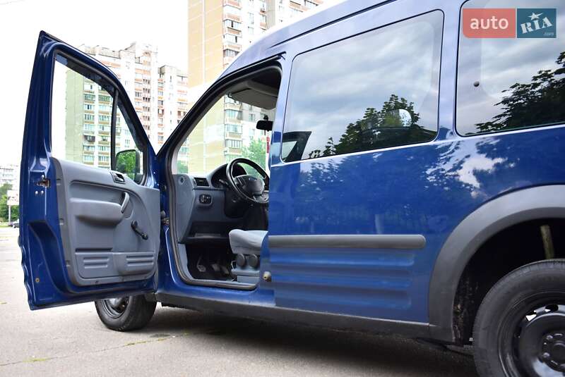 Минивэн Ford Tourneo Connect 2007 в Киеве
