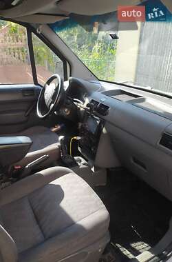 Минивэн Ford Tourneo Connect 2006 в 