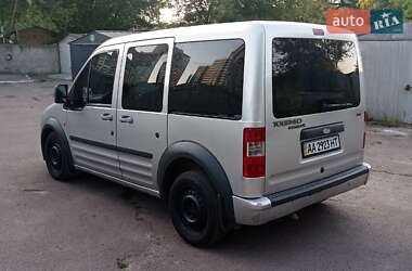 Минивэн Ford Tourneo Connect 2007 в 