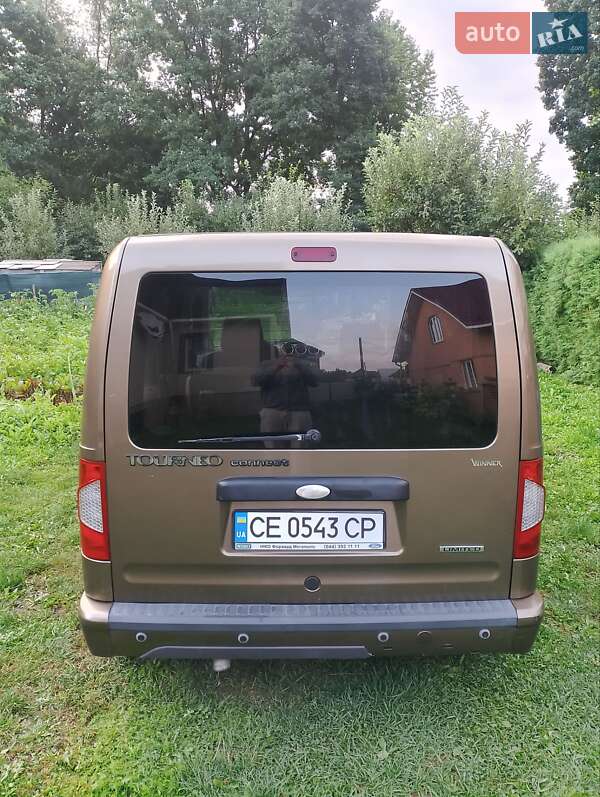Минивэн Ford Tourneo Connect 2012 в Сторожинце