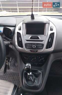 Минивэн Ford Tourneo Connect 2015 в 