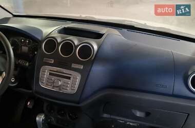 Минивэн Ford Tourneo Connect 2013 в 