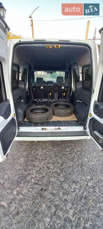 Мінівен Ford Tourneo Connect 2012 в Луцьку