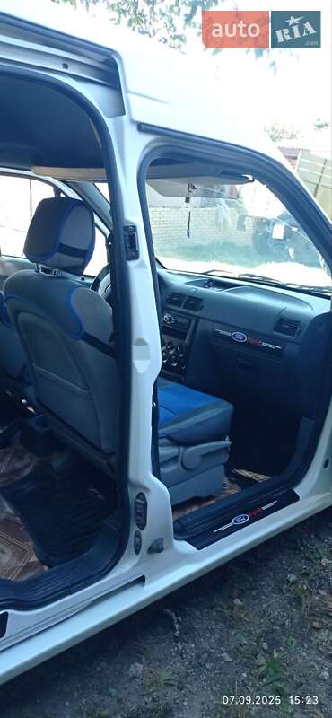 Мінівен Ford Tourneo Connect 2007 в Крижополі