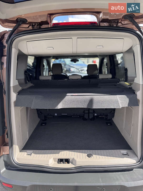Мінівен Ford Tourneo Connect 2014 в Києві фото 35 Мінівен Ford Tourneo Connect 2014 в Києві