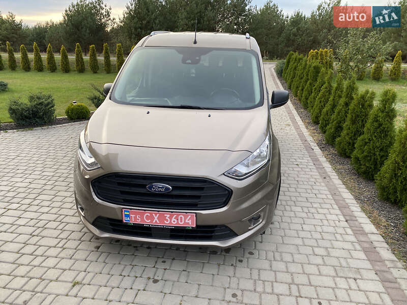 Мінівен Ford Tourneo Connect 2019 в Луцьку