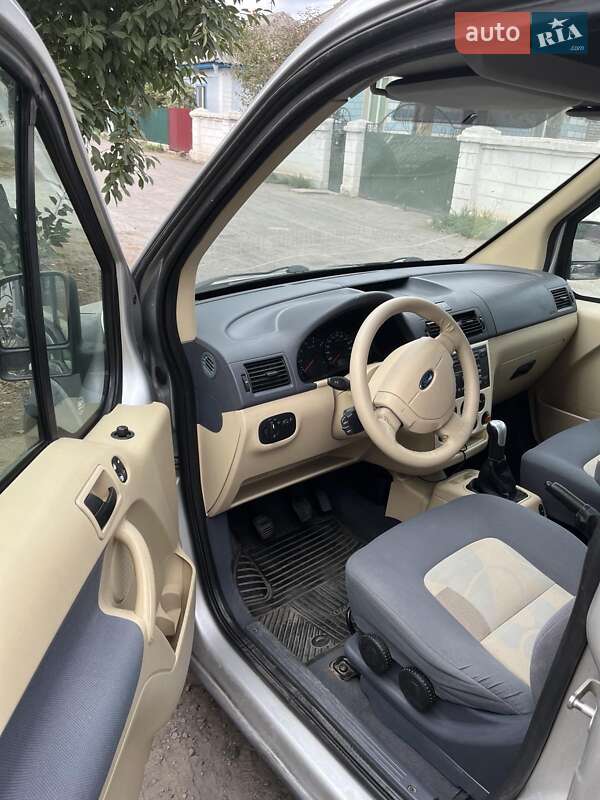 Минивэн Ford Tourneo Connect 2007 в Тарасовке фото 7 Минивэн Ford Tourneo Connect 2007 в Тарасовке
