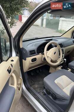 Минивэн Ford Tourneo Connect 2007 в 