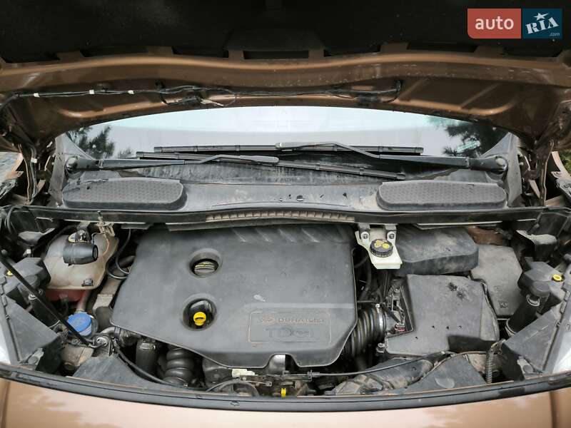 Мінівен Ford Tourneo Connect 2013 в Дніпрі