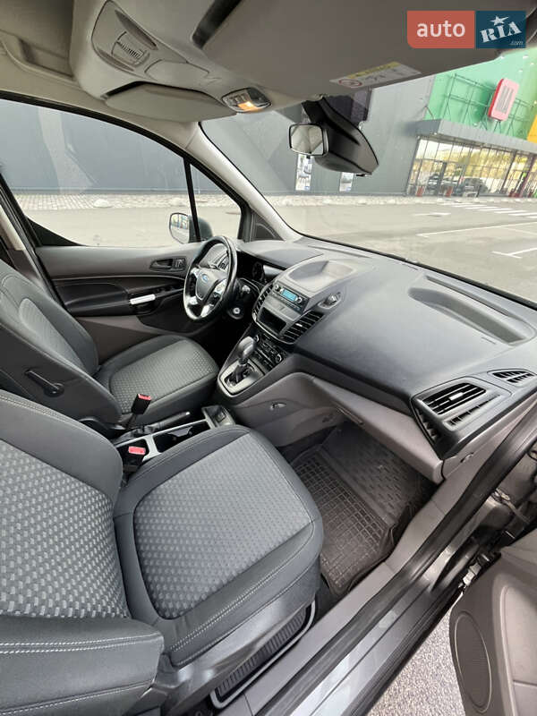 Минивэн Ford Tourneo Connect 2019 в Киеве фото 13 Минивэн Ford Tourneo Connect 2019 в Киеве
