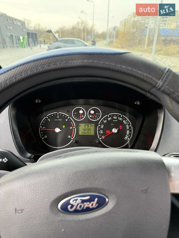 Мінівен Ford Tourneo Connect 2010 в Львові фото 9 Мінівен Ford Tourneo Connect 2010 в Львові