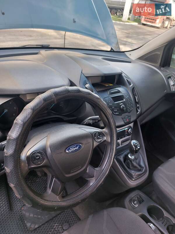 Мінівен Ford Tourneo Connect 2017 в Кропивницькому фото 27 Мінівен Ford Tourneo Connect 2017 в Кропивницькому