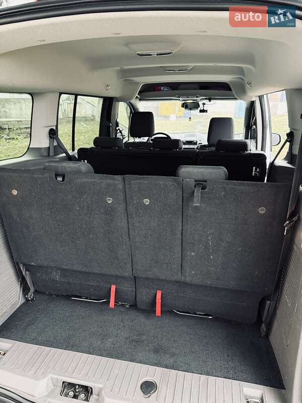 Минивэн Ford Tourneo Connect 2019 в Горишних Плавнях фото 12 Минивэн Ford Tourneo Connect 2019 в Горишних Плавнях