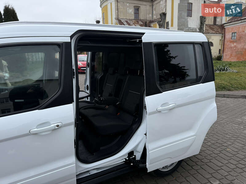 Мінівен Ford Tourneo Connect 2017 в Тернополі