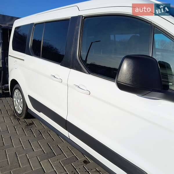 Минивэн Ford Tourneo Connect 2013 в Полтаве фото 12 Минивэн Ford Tourneo Connect 2013 в Полтаве