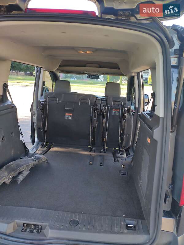 Минивэн Ford Tourneo Connect 2016 в Ровно