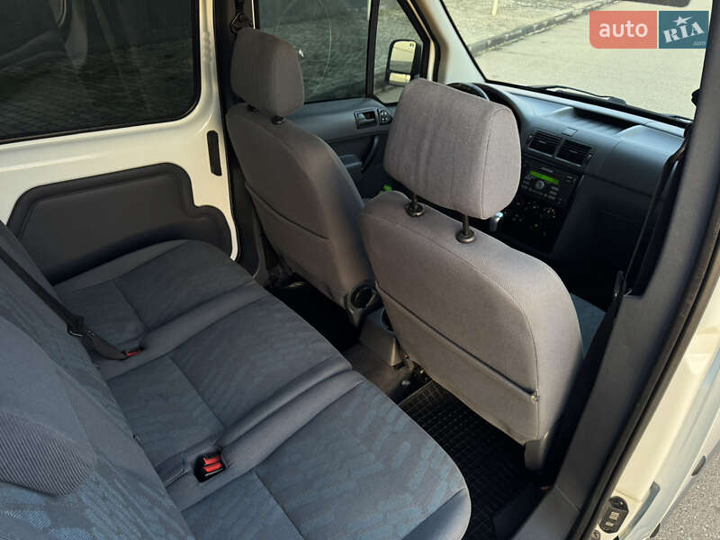 Минивэн Ford Tourneo Connect 2009 в Виноградове фото 13 Минивэн Ford Tourneo Connect 2009 в Виноградове