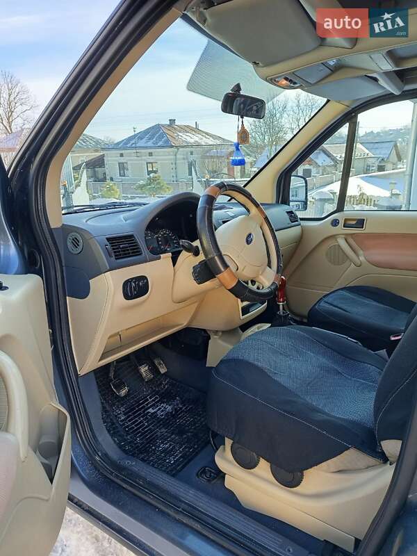 Минивэн Ford Tourneo Connect 2007 в Тернополе фото 7 Минивэн Ford Tourneo Connect 2007 в Тернополе