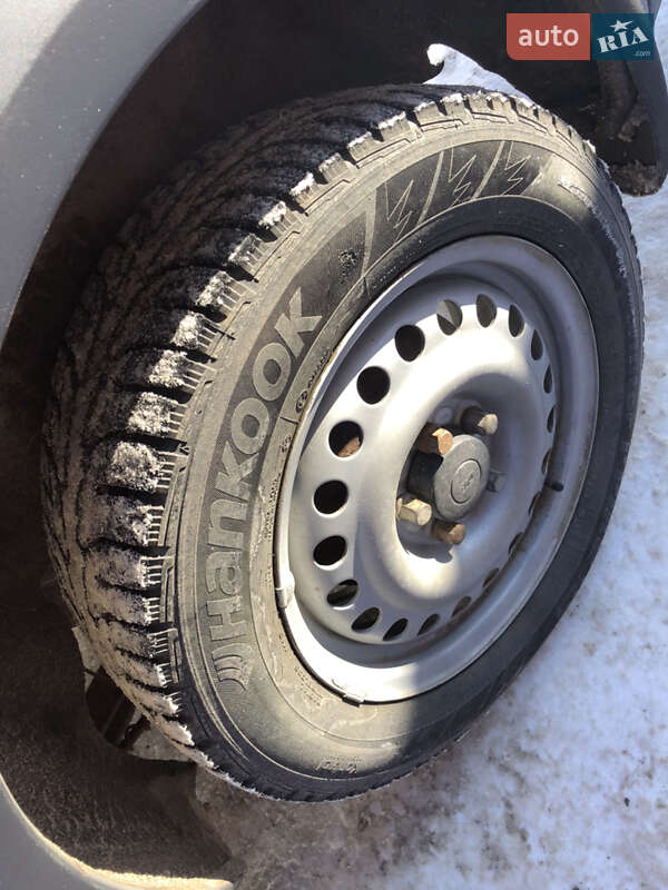 Минивэн Ford Tourneo Connect 2004 в Виннице