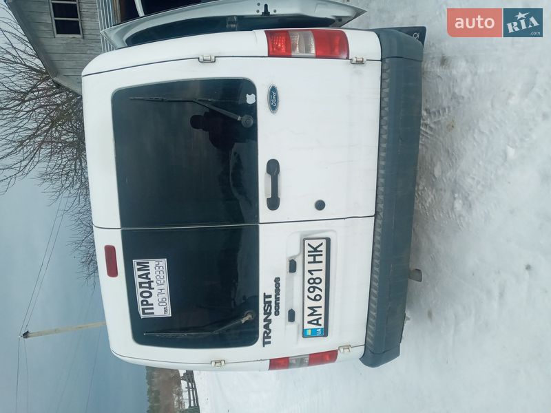 Минивэн Ford Tourneo Connect 2008 в Городнице