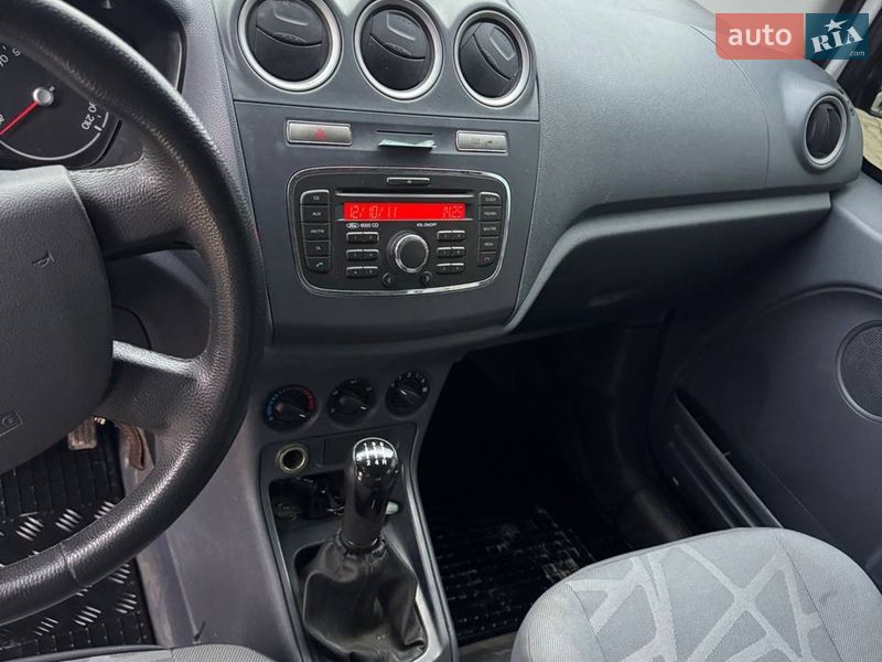 Минивэн Ford Tourneo Connect 2011 в Черновцах фото 11 Минивэн Ford Tourneo Connect 2011 в Черновцах