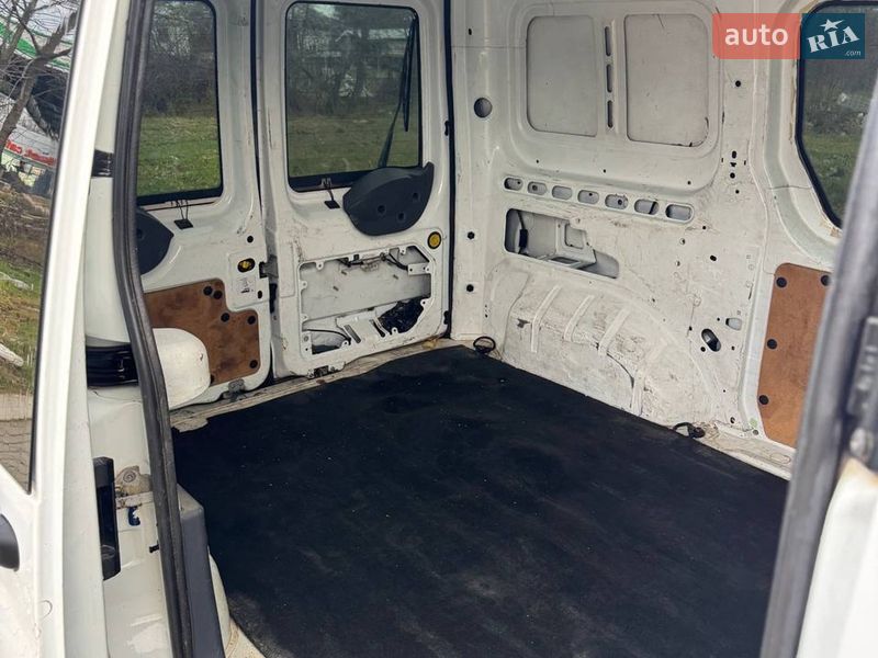 Минивэн Ford Tourneo Connect 2011 в Черновцах фото 27 Минивэн Ford Tourneo Connect 2011 в Черновцах