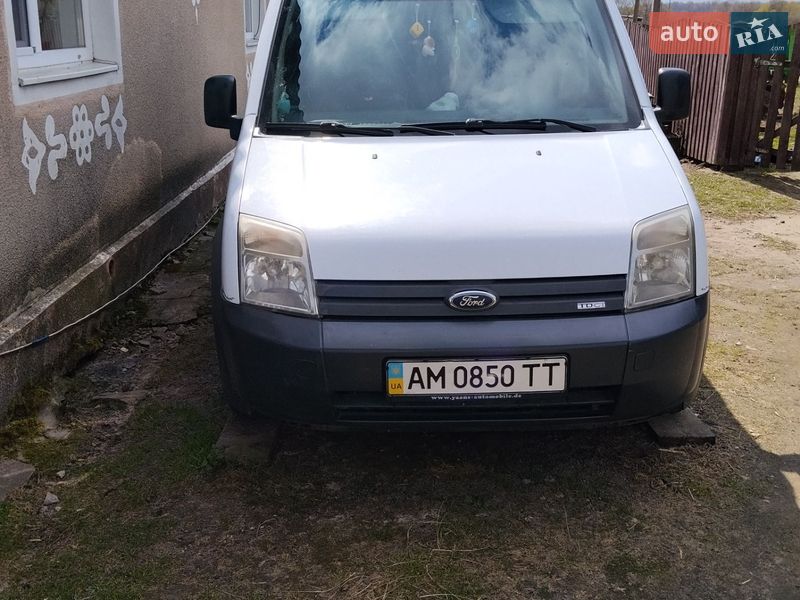 Мінівен Ford Tourneo Connect 2006 в Олевську