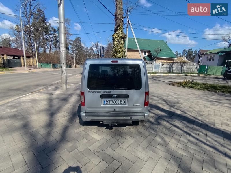 Минивэн Ford Tourneo Connect 2011 в Ирпене