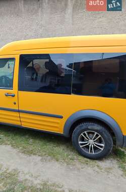 Минивэн Ford Tourneo Connect 2005 в Тячеве