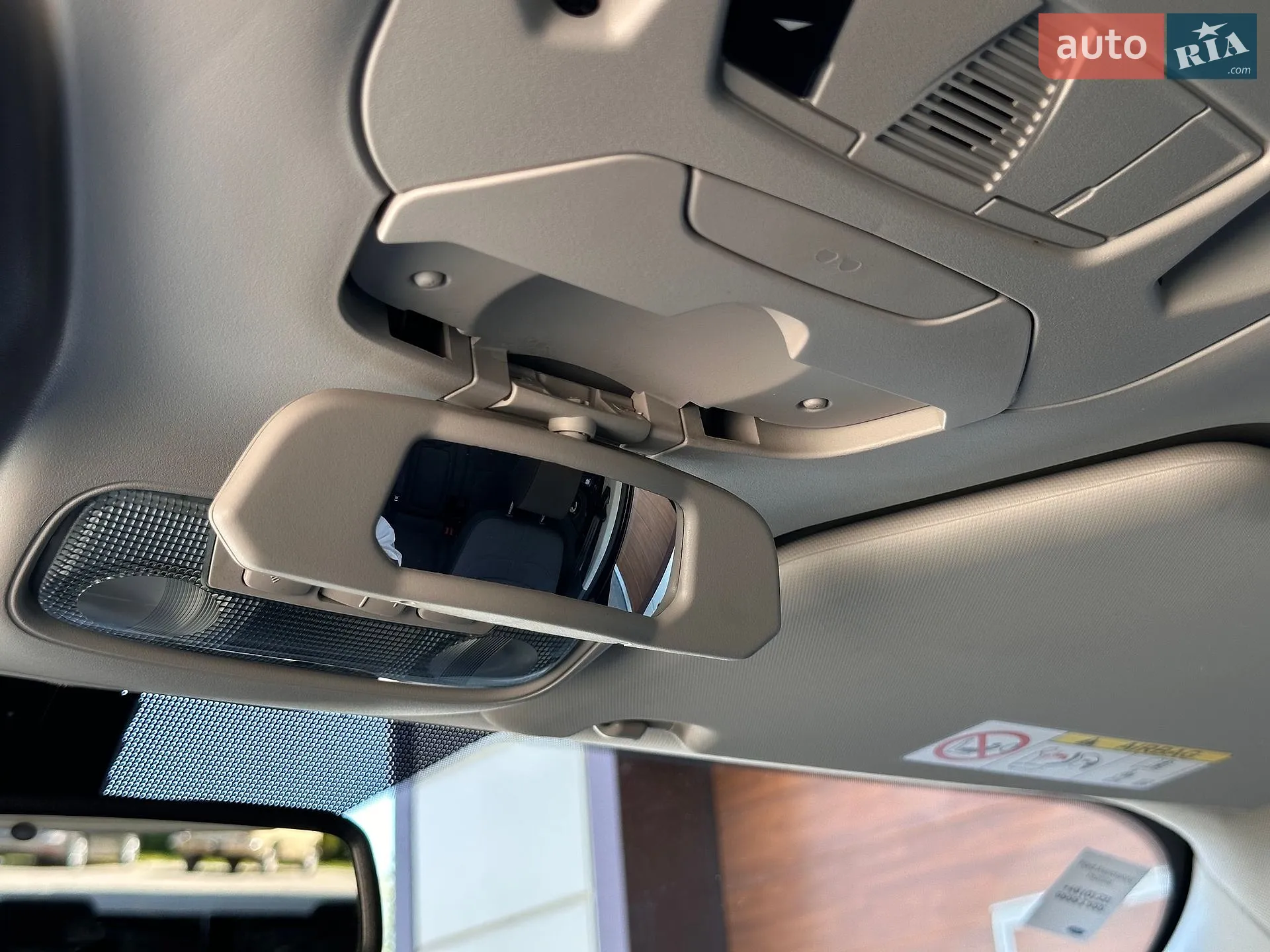 2019 Ford Tourneo Connect - мініатюра 53